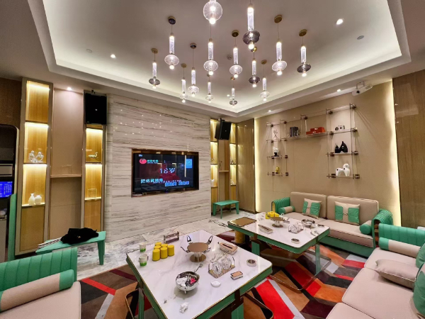豪华包厢内部环境